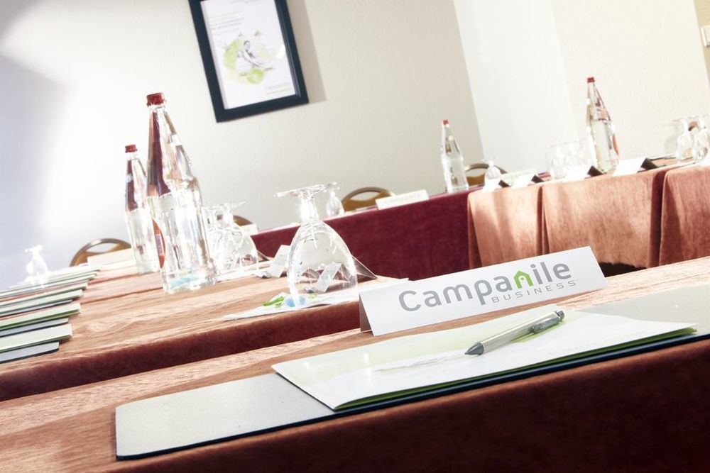 Campanile Centre - Berges Du Rhône Hotel 3*